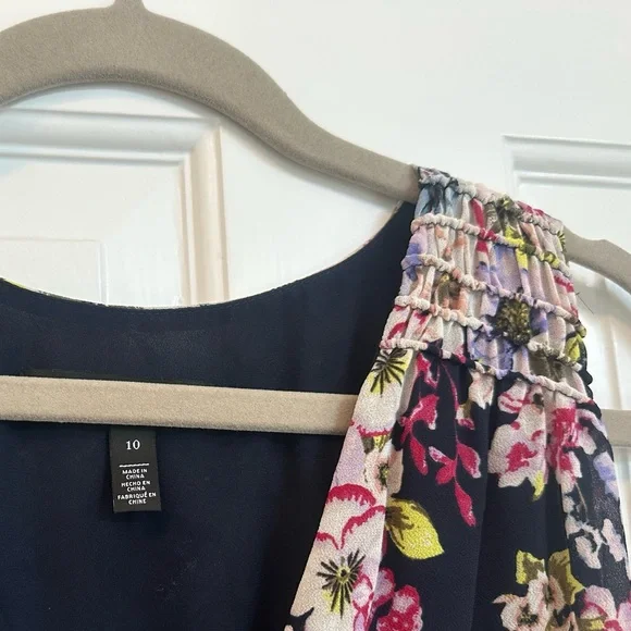 White House Black Market Navy Floral Border Maxi Dress - Picture 2 of 6